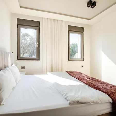 Lueks 1plus1 Dairetaban Isitma, Klima, Wifi Antalya